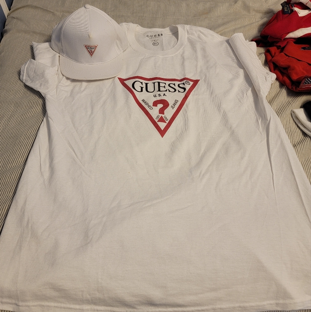 WHITE GUESS T-SHIRT W MATCHING ADJUSTABLE CAP WORN ONCE